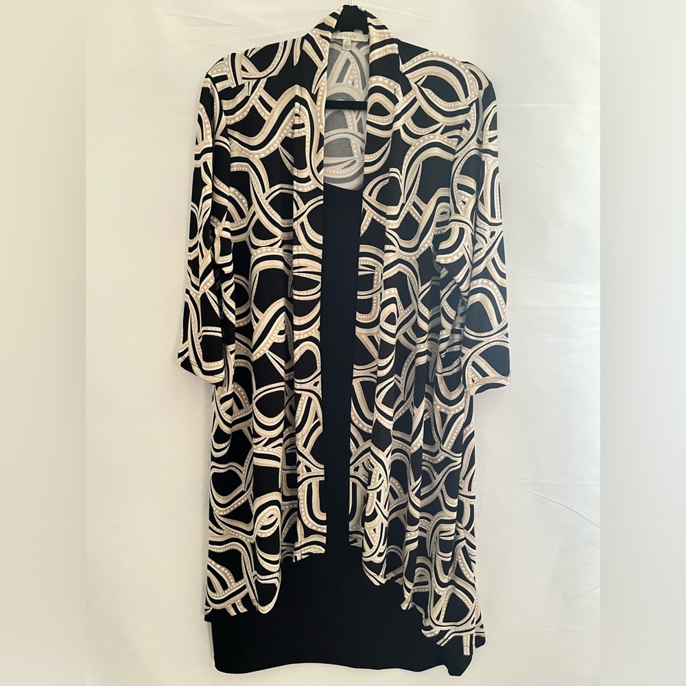 Haani 2 Piece Stretchy Dress Attached Cardigan Jacket Black Cream Tan Excellent
